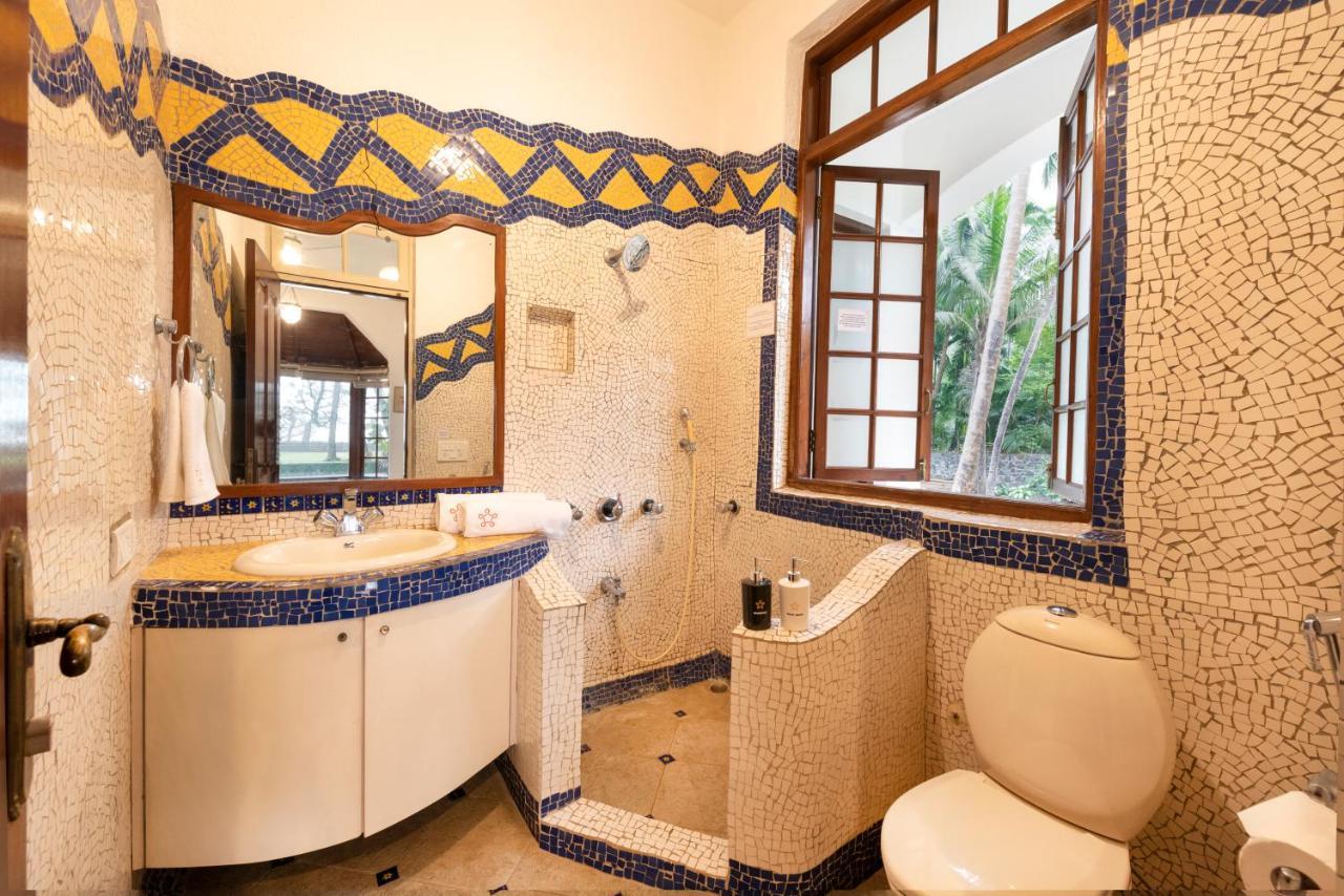 Saffronstays Thalassea, Alibaug - Picturesque Sea-Facing Villa With Colonial Decor 阿里巴格 外观 照片