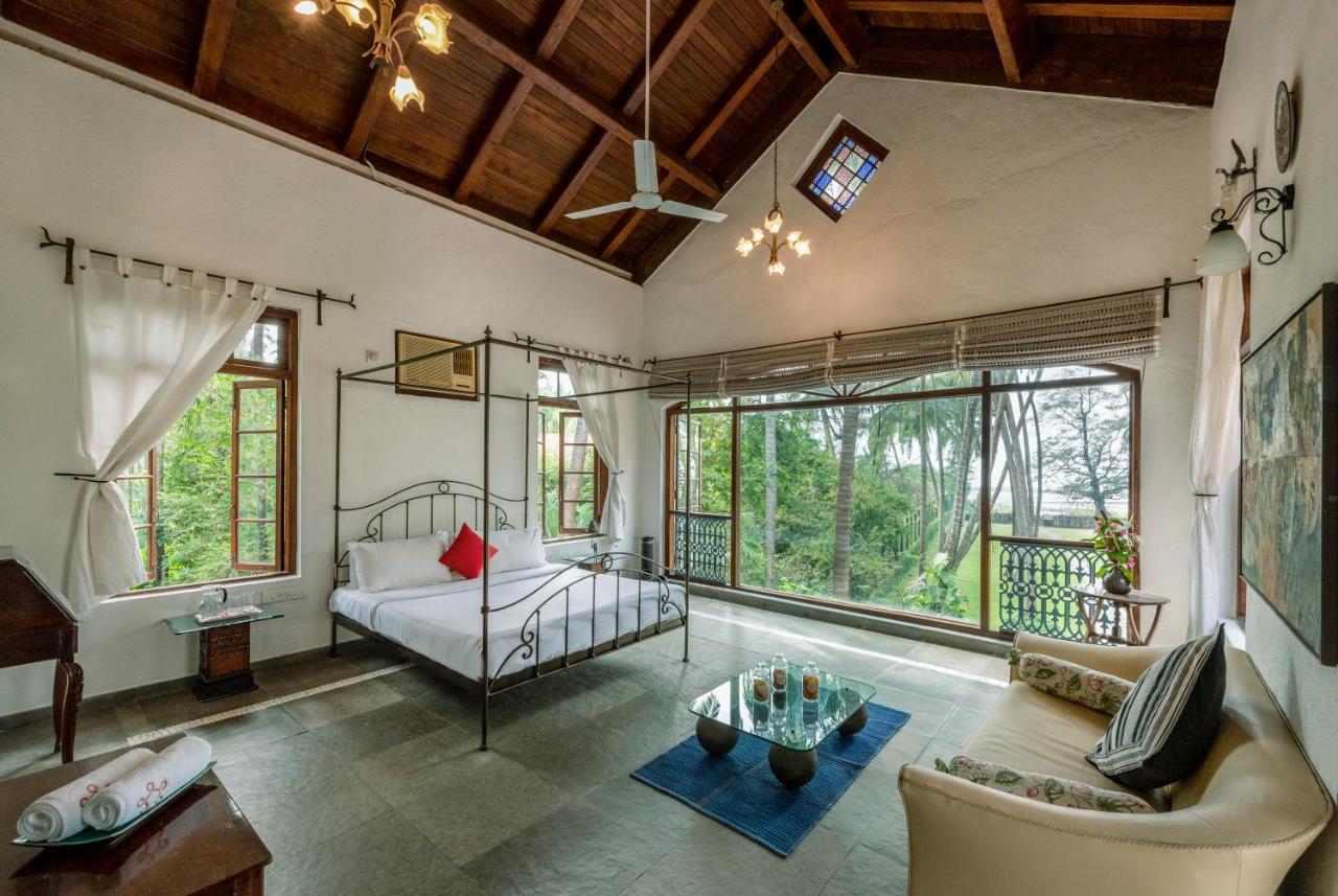 Saffronstays Thalassea, Alibaug - Picturesque Sea-Facing Villa With Colonial Decor 阿里巴格 外观 照片