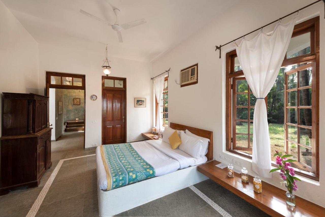 Saffronstays Thalassea, Alibaug - Picturesque Sea-Facing Villa With Colonial Decor 阿里巴格 外观 照片
